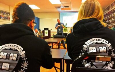 Oaksterdam Offers Hands-On Horticulture Lessons To Cannabis Students